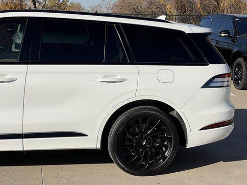 2023 Lincoln Aviator Reserve AWD