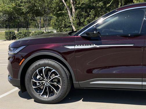 2025 Lincoln Nautilus Premiere