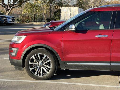 2016 Ford Explorer Platinum