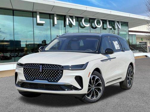 2025 Lincoln Nautilus Reserve