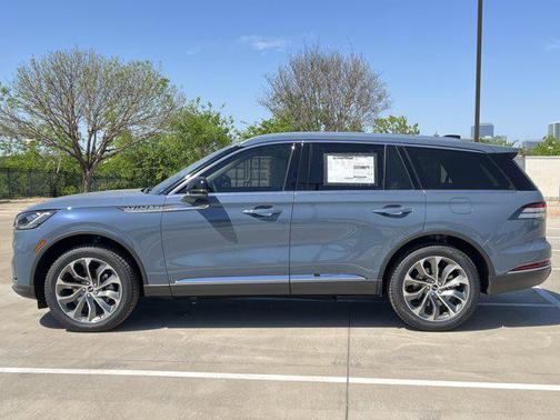 2025 Lincoln Aviator Reserve AWD