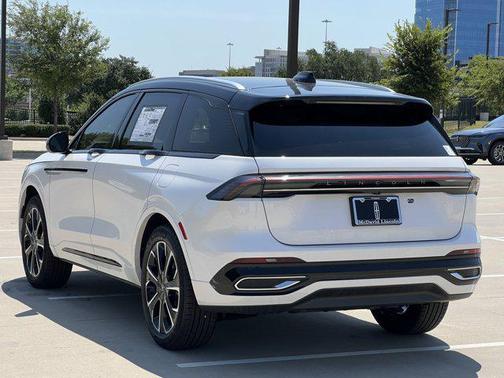 2025 Lincoln Nautilus Reserve