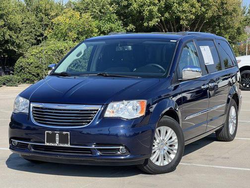 2016 Chrysler Town & Country Limited