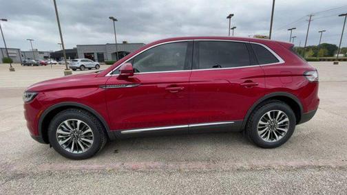2021 Lincoln Nautilus Standard
