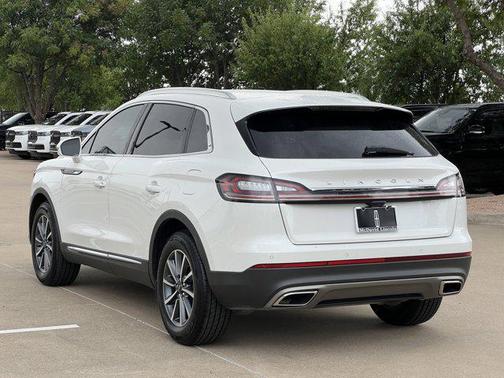2021 Lincoln Nautilus Standard