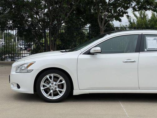 2012 Nissan Maxima SV