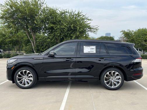 2025 Lincoln Aviator Premiere