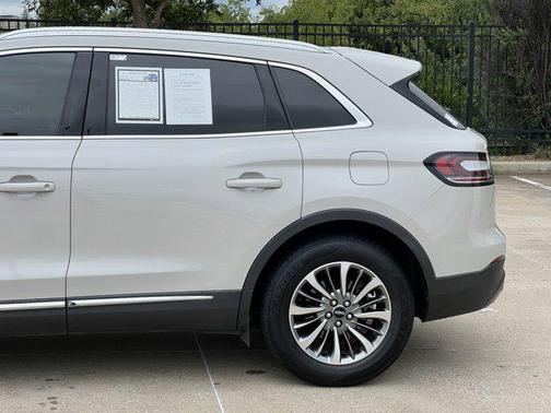 2021 Lincoln Nautilus Standard