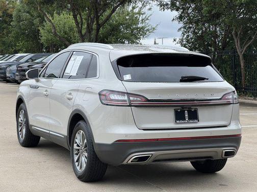 2021 Lincoln Nautilus Standard