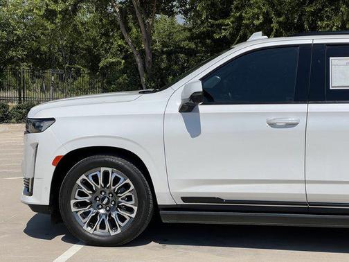 2022 Cadillac Escalade Sport Platinum