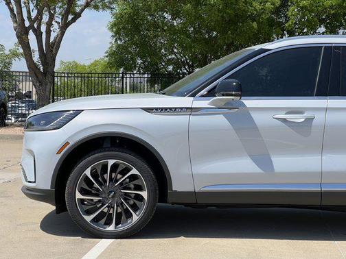 2025 Lincoln Aviator Reserve AWD