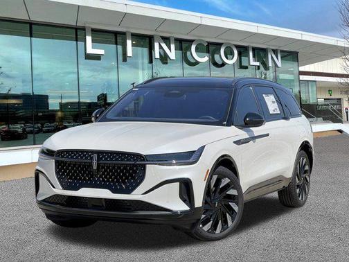 2025 Lincoln Nautilus Reserve