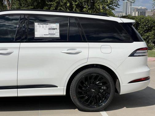 2025 Lincoln Aviator Reserve