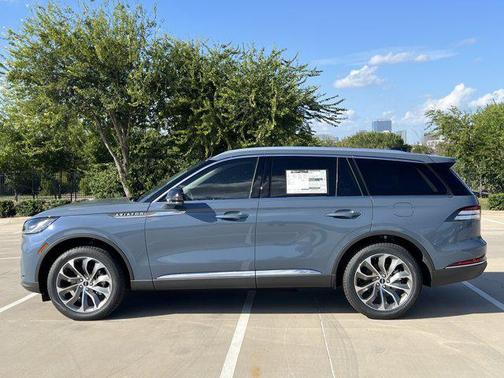 2025 Lincoln Aviator Reserve AWD