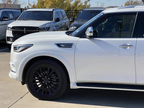 2021 INFINITI QX80 SENSORY AWD