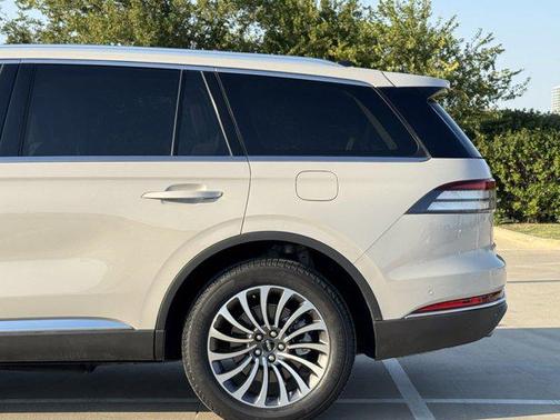 2023 Lincoln Aviator Reserve AWD