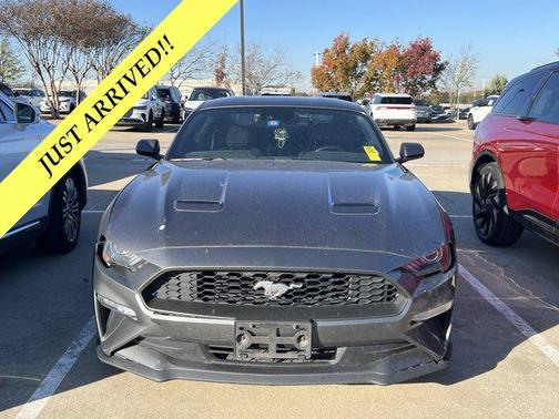 2021 Ford Mustang EcoBoost