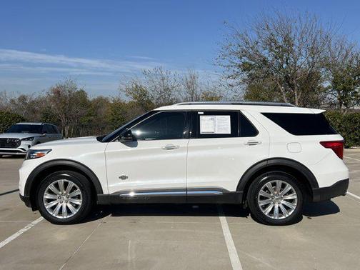 2022 Ford Explorer King Ranch