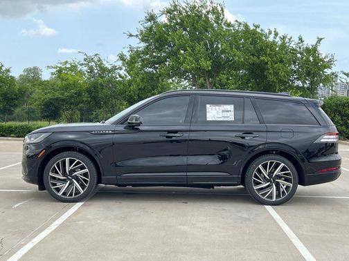 2025 Lincoln Aviator Black Label AWD