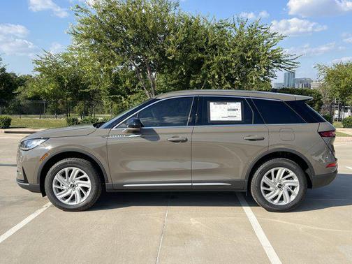 2025 Lincoln Corsair Premiere