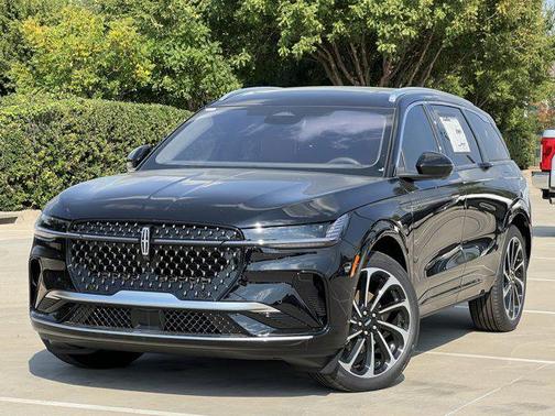 2025 Lincoln Nautilus Black Label
