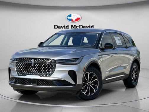 Silver Radiance Metallic Clearcoat 2026 Lincoln Nautilus Premiere