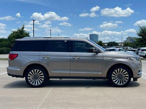 2020 Lincoln Navigator Reserve