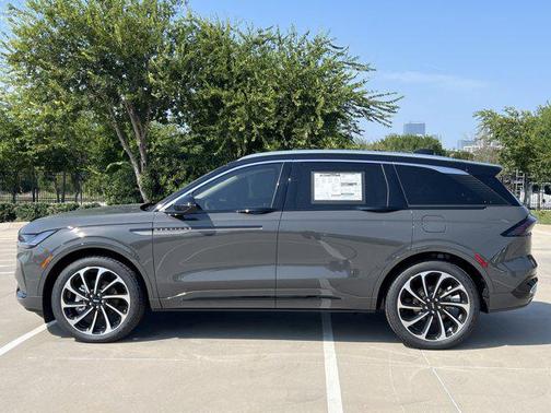 2025 Lincoln Nautilus Black Label