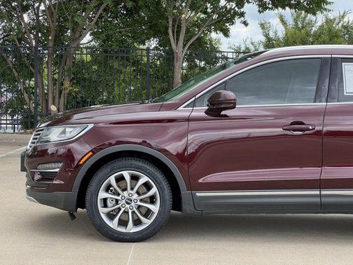 2017 Lincoln MKC Select