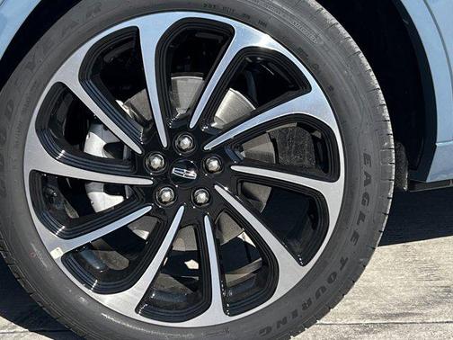 2025 Lincoln Nautilus Black Label