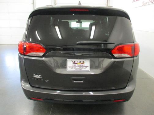 2019 Chrysler Pacifica Touring-L Plus