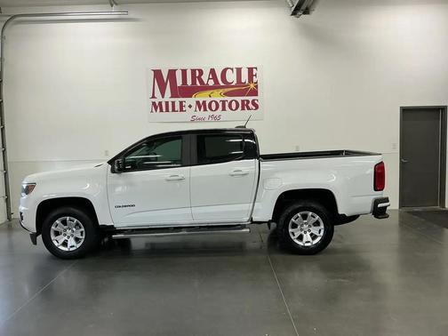 White 2020 Chevrolet Colorado LT