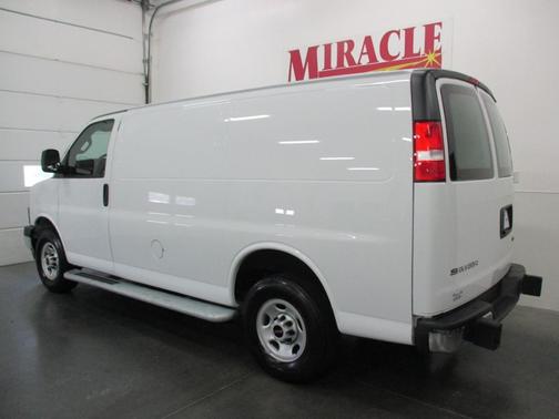 2024 GMC Savana 2500 Work Van