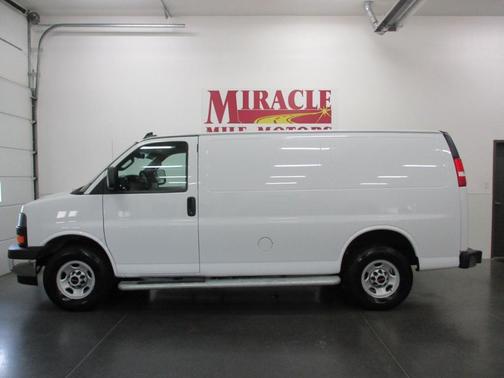2024 GMC Savana 2500 Work Van