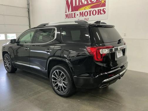 Black 2023 GMC Acadia Denali