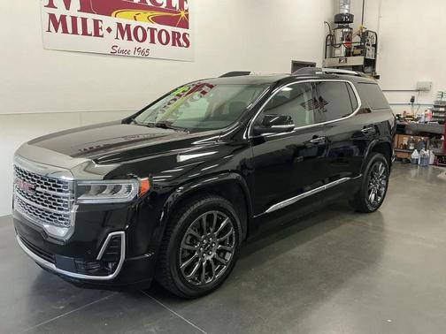 Black 2023 GMC Acadia Denali