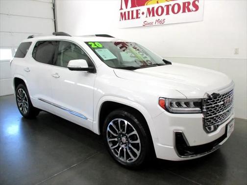 2020 GMC Acadia Denali