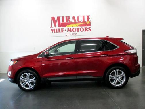2017 Ford Edge Titanium
