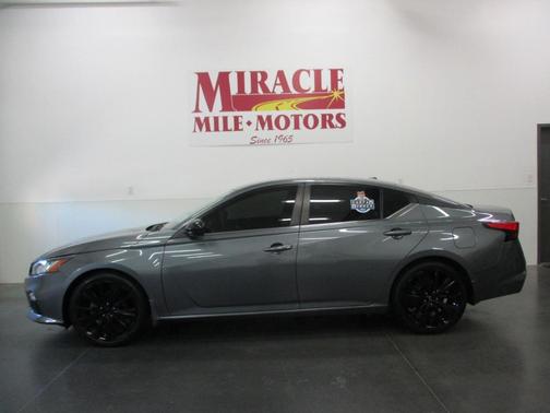 2019 Nissan Altima 2.5 SR