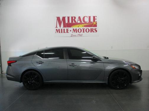 2019 Nissan Altima 2.5 SR