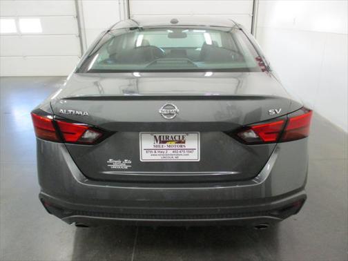 2020 Nissan Altima 2.5 SV
