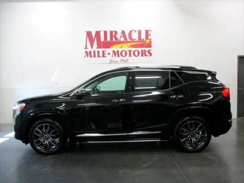 2023 GMC Terrain Denali