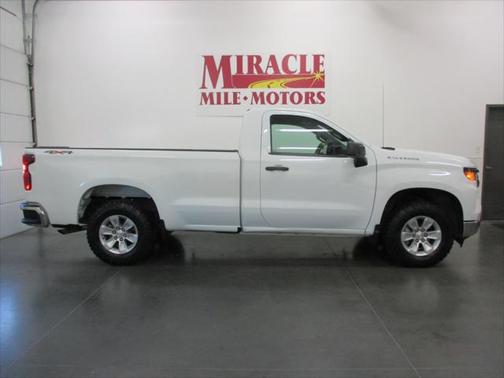 2023 Chevrolet Silverado 1500 WT