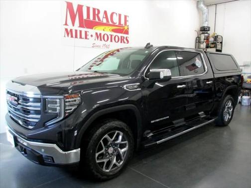 2022 GMC Sierra 1500 SLT