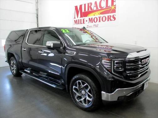 2022 GMC Sierra 1500 SLT