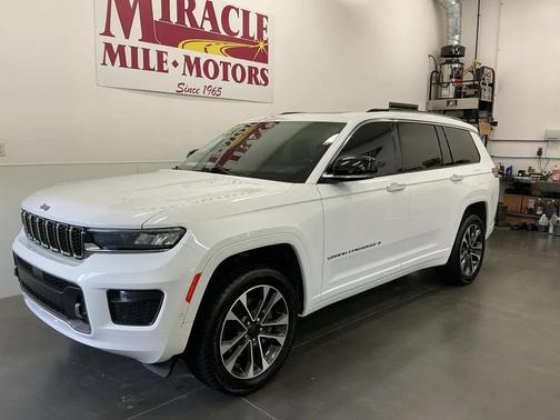 White 2021 Jeep Grand Cherokee L Overland