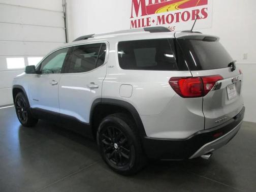 Silver 2019 GMC Acadia SLT-1