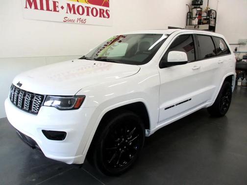 2022 Jeep Grand Cherokee Altitude
