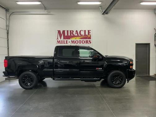 Black 2019 Chevrolet Silverado 2500 LTZ