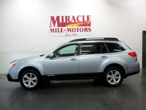 2013 Subaru Outback 2.5i Premium